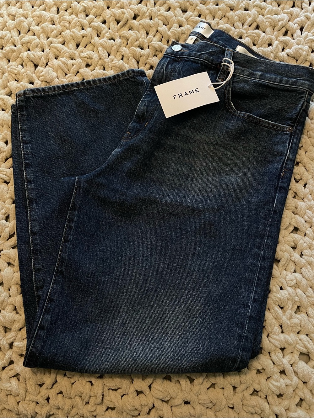 Frame Jeans - The Hang Straight Leg - NWT Size 32